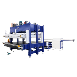 Máquina semiautomática de compressão de colchões e embalagem de rolos XDB-CPR+SRM